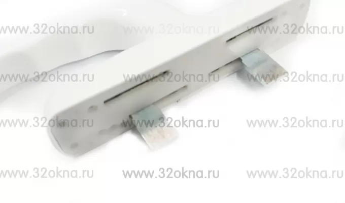 Оконная ручка Master Comfort белая для алюминиевого остекления. Фото